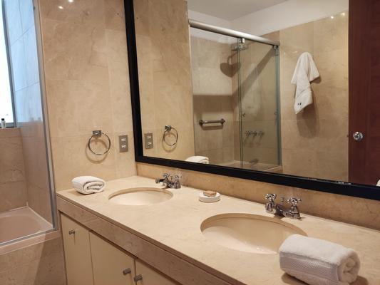Luxurious 3BR in San Isidro