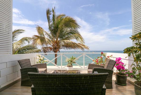 Amazing loft with Spectacular Ocean View