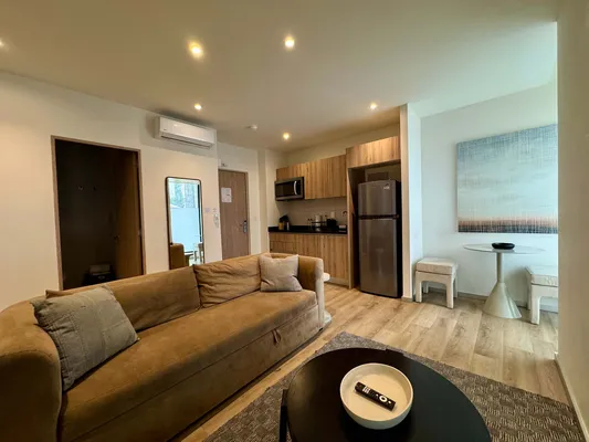 Bright 2BR w/ AC in Prime Cuauhtemoc