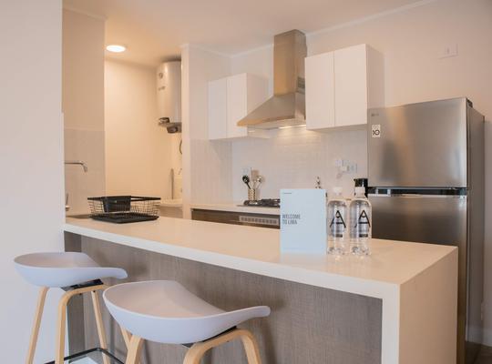 Bright 2BR w/ Balconny in Miraflores