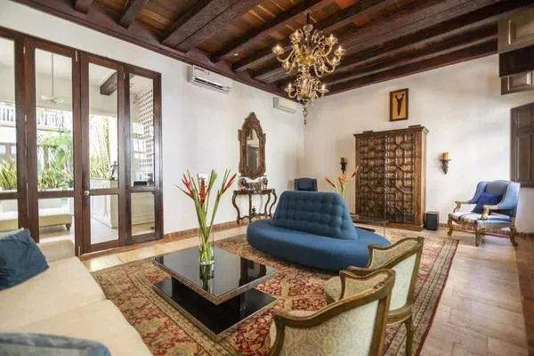 Magnificent House w/ AC in Cartagena