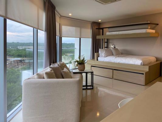 Suit 1BR w/ Balcony in Manzanillo Beach