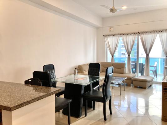 Charming 2BR apartment with terrace in El Laguito