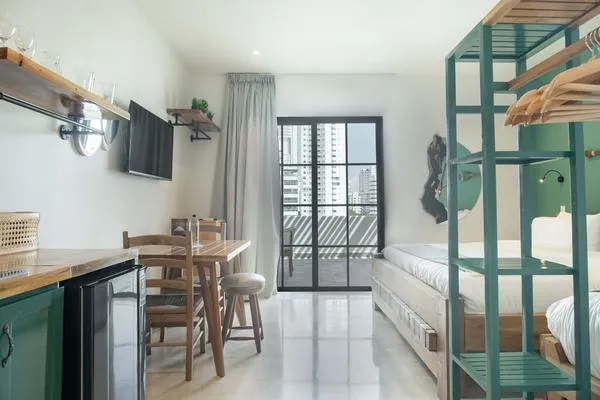 Elegant Loft w/ Balcony in Bocagrande