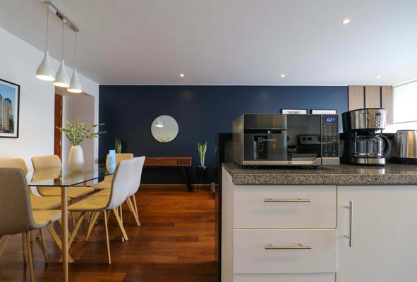 Classy 2BR in Miraflores