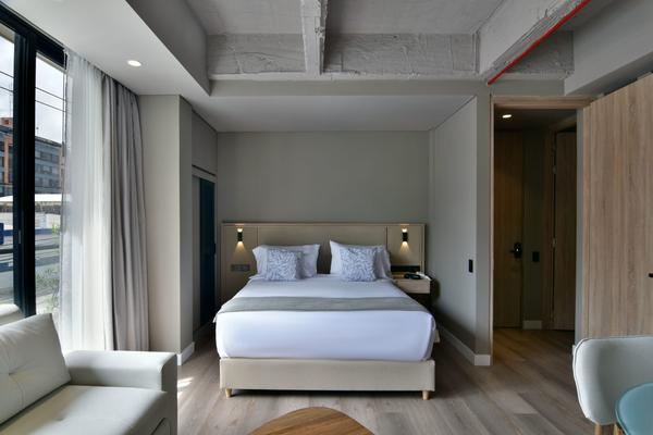 Radiant 2BR w/ Marvelous Deco in Unicentro