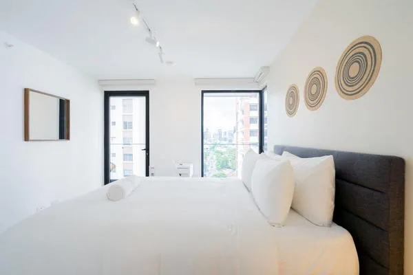 Functionalist 1BR in San Francisco