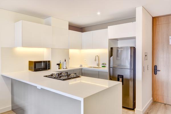 Elegant Loft w/ Balcony in Santa Bárbara