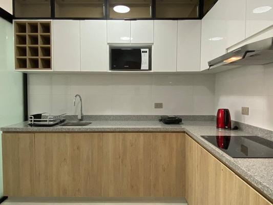 Awesome 3BR with balcony in Miraflores