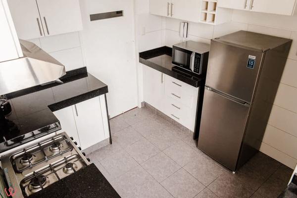 Warm 2BR w/ Great View in Miraflores