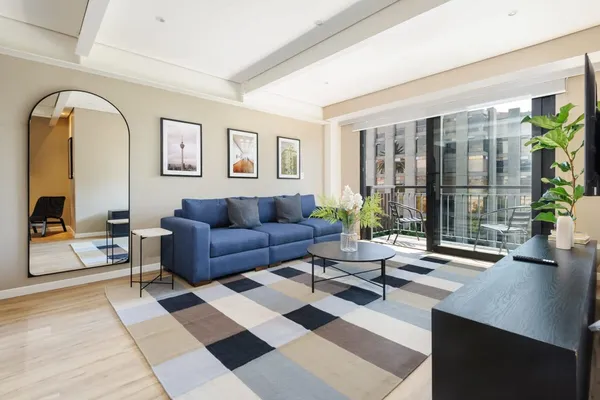Bright 2BR Duplex with Balcony in Condesa