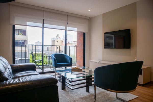 Stylish & Cozy 3BR w/ Balcony in Miraflores