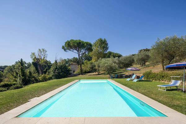 Historic Tower w/ Pool 10′ from Florence
