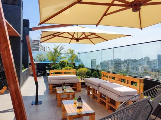 Art Deco 1BR in Barranco