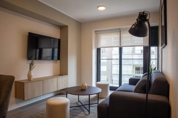 Radiant 1BR w/ Balcony in Miraflores