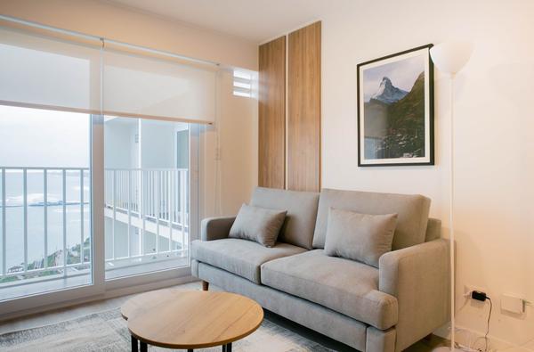 Oceanview 1BR Apartment w/ Balcony in Barranco