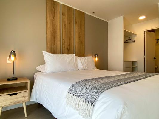 Amazing 2BR w/ Balcony & View in Miraflores