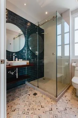 Refined 2BR w/ Balcony in Panama