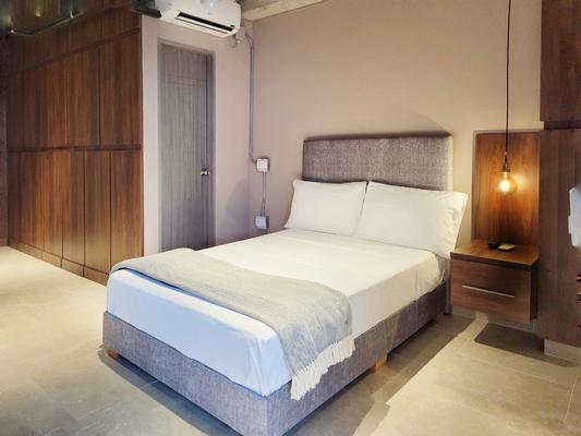 Stylish 2BR w/ AC in Trendy Laureles