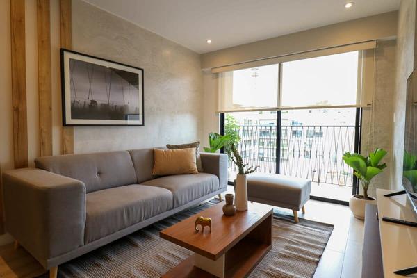 Elegant 2BR with Balcony in Miraflores
