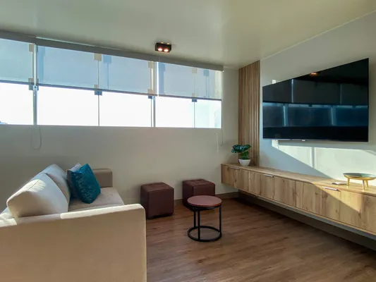Lovely 2BR w/AC near Kennedy Park