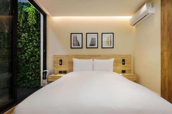 Swish Loft w/Balcony in Parque Mexico