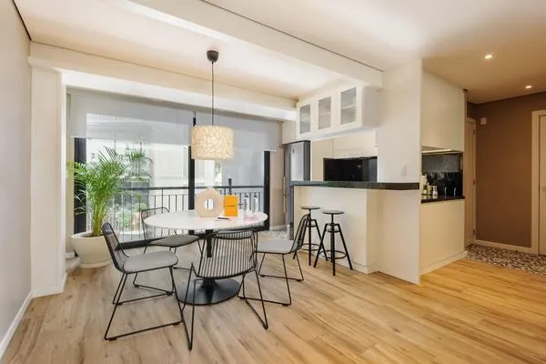 Spectacular 2BR with Balcony in Condesa