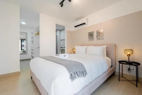 Elevated 1BR in San Francisco