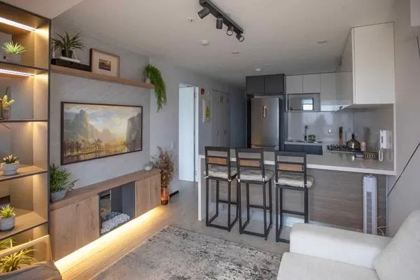 Charming 1BR Pool and Shared Space
