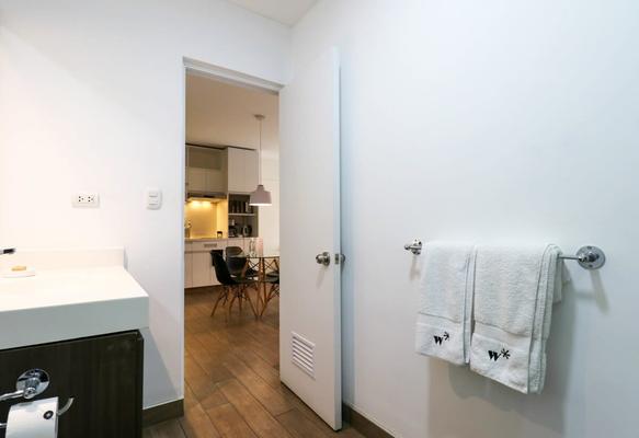 Astounding 2BR in Miraflores