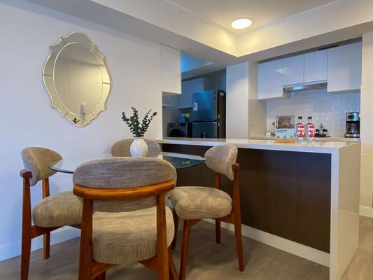 Luxury 3BR w/ Balcony in Upscale Miraflores