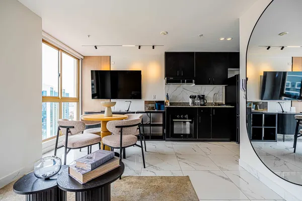 Upscale 1BR in Obarrio w/ AC