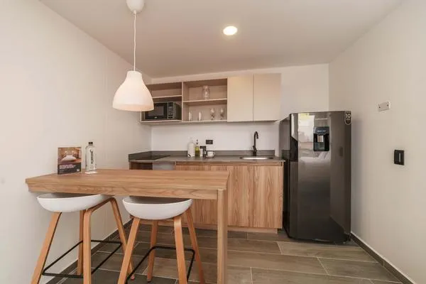 Engaging Loft w/ Balcony in Laureles
