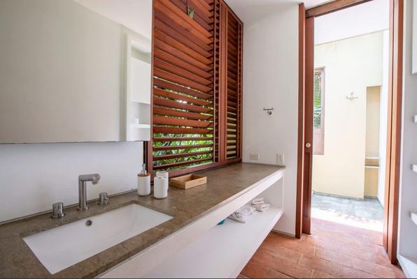Astonishing 5BR Villa at Mesa de Yeguas