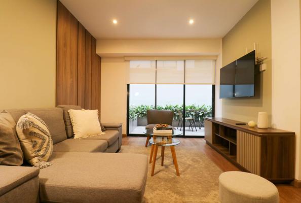 Spacious & Elegant 2BR w Terrace in Miraflores