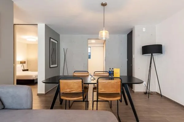 Vibrant  2BR in Parque España