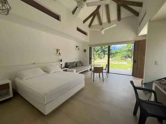 Roomy 4BR Villa w/ Pool at Mesa de Yeguas