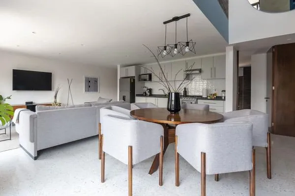Charming 2BR Duplex in Roma Norte