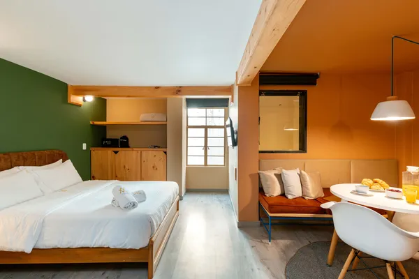 Beautiful 2BR in The Heart of La Candelaria