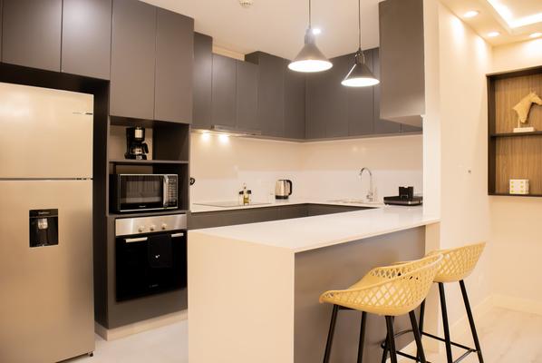 Bright 3BR w/ Balcony in Vibrant Miraflores