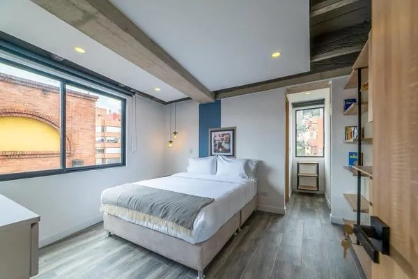 Bright 1BR In Zona G