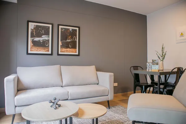 Striking 1BR Duplex in Miraflores