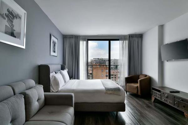 Modern Loft Luxury Building in Chico