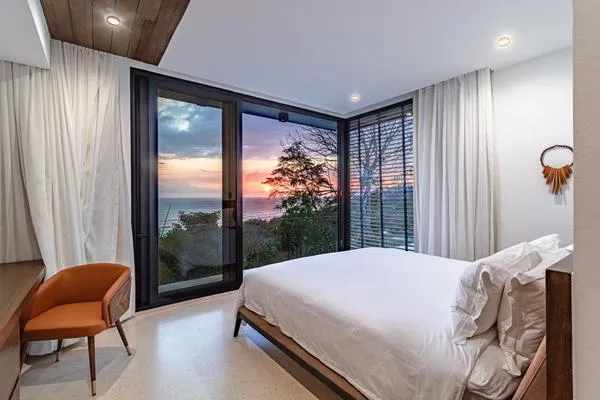 Amazing 6BR Villa w/ Swimming Pool in Costa Rica