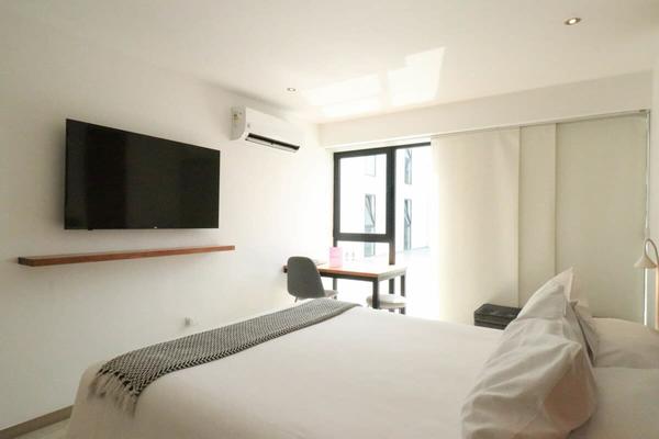 Cool Barranco Loft with AC Walk Everywhere