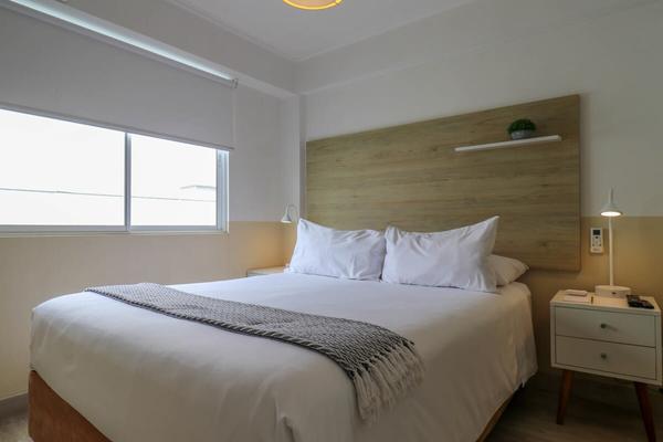Modern 1BR in Barranco with Pool & Gym