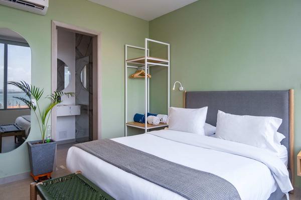 Idyllic 3BR w/ Vibrant Terrace in Bocagrande