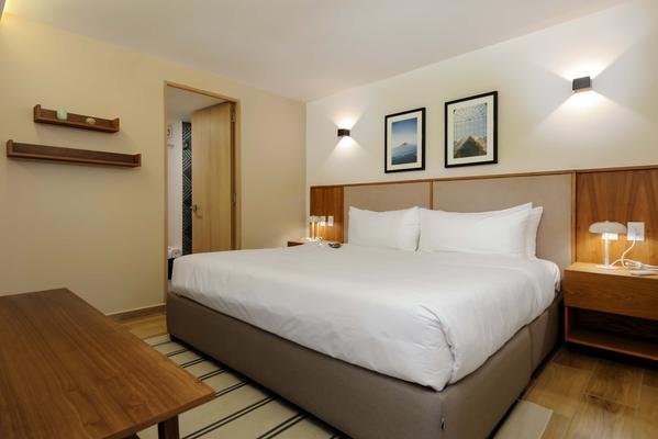 Stylish Loft w/ Balcony in Colima