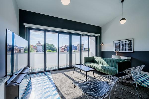 Captivating 2BR in Santa Ana