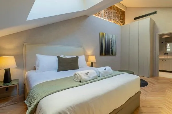 Marvelous Penthouse at Palacio Real